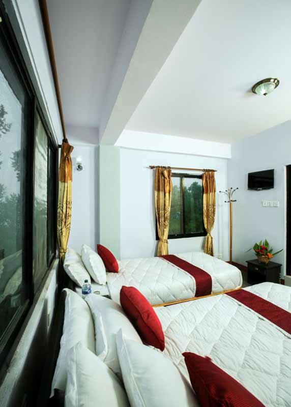 Sojourn Himalaya Resort Dhulikhel Kültér fotó